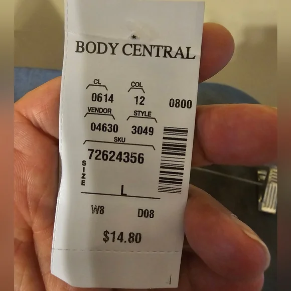 NWT Ruffle Top - Picture 4 of 4